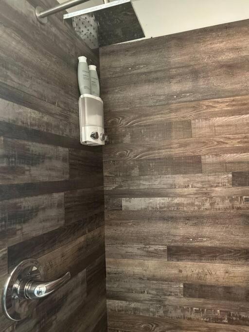 Modern Loft!/Free Parking/Long Stay Friendly! Детройт Экстерьер фото