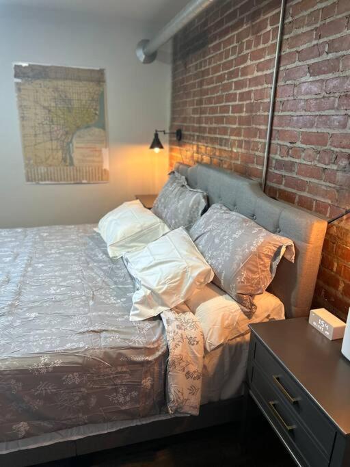 Modern Loft!/Free Parking/Long Stay Friendly! Детройт Экстерьер фото